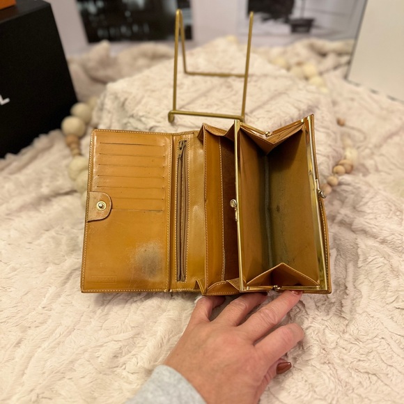 PROJECT Authentic Gucci Canvas and Leather Wallet - Picture 7 of 9